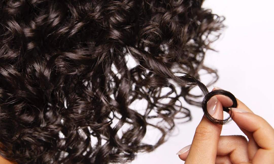 Cómo reparar el pelo quebradizo | L’Oréal Paris